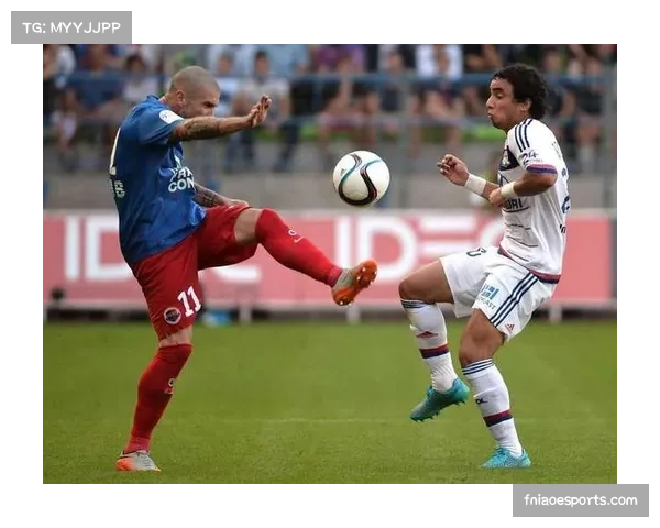 南特尝试高位逼抢未果，无法破解巴黎中场控球体系